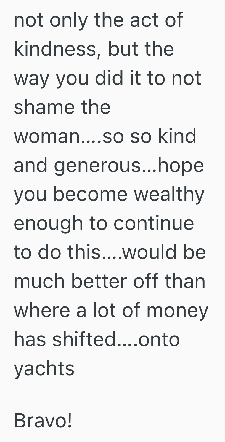 Screenshot 2025 07 08 at 2.06.46 PM Older Woman Struggled To Find A Working Card At Checkout, So A Kindhearted Stranger Quietly Paid Her Bill Without Making A Scene